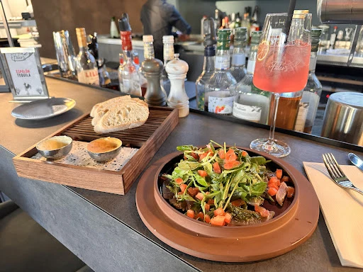 FoKuss Restaurant & Bar